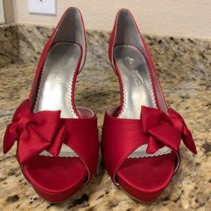 MICHAELANGELO SATIN PEEP TOE PLATFORM HIGH HEEL